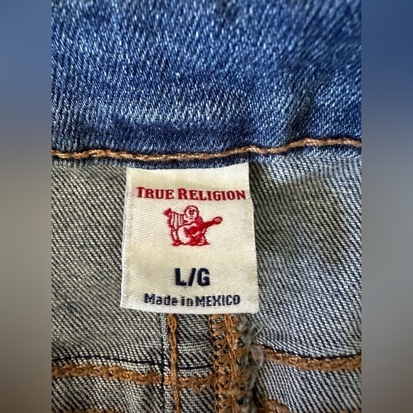 True Religion Denim Overall Shorts  Raw Hem Adjustable Straps Side Buttons Large - Picture 3 of 13
